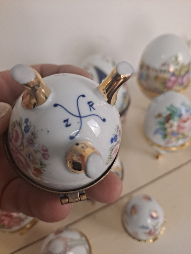 Pääsiäismunia 12kpl
