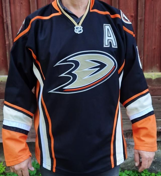 Pelipaita Teemu Selänne Anaheim signeerattu