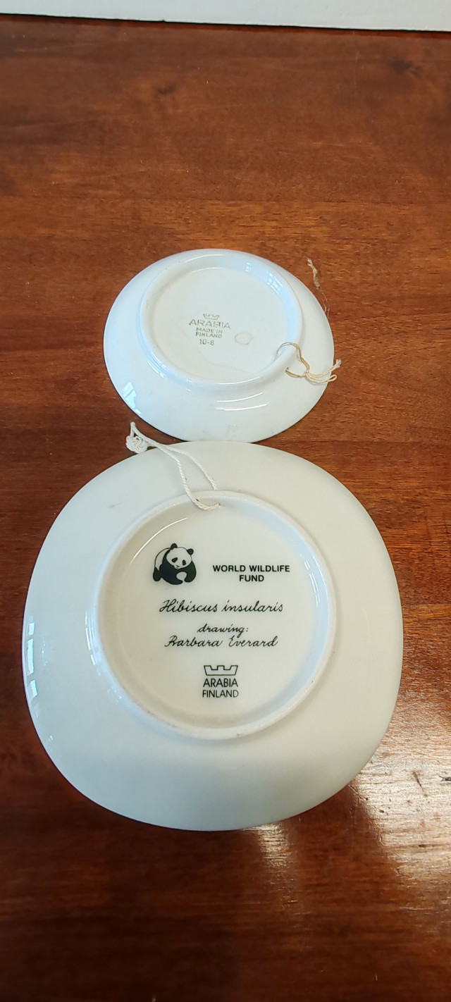 Arabia seinälautaset