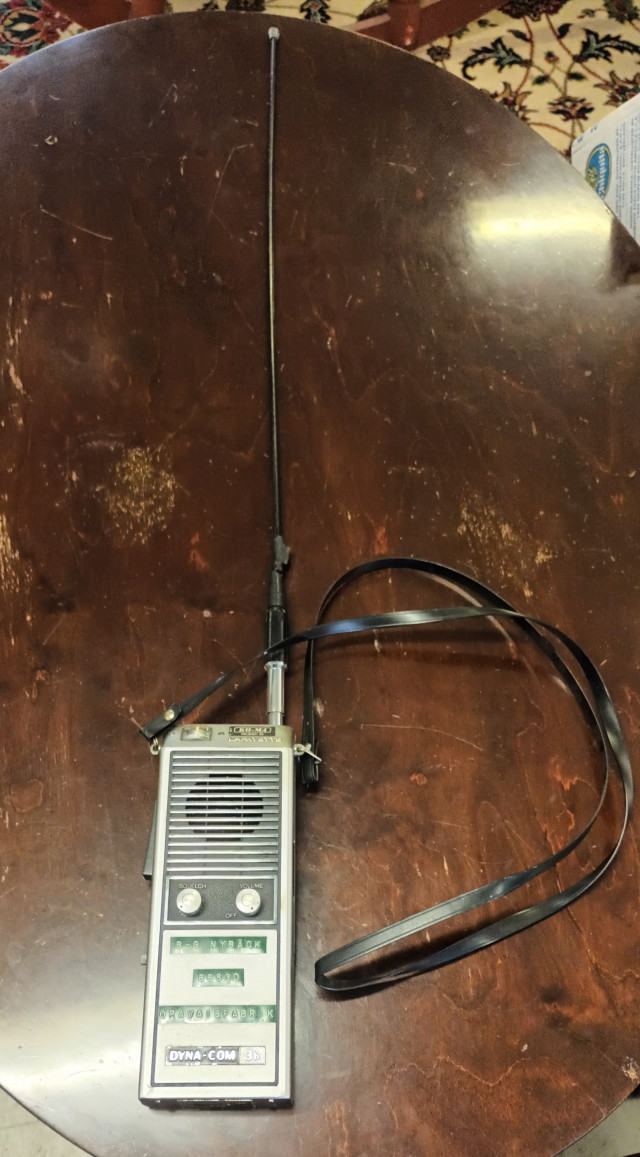Radiopuhelin