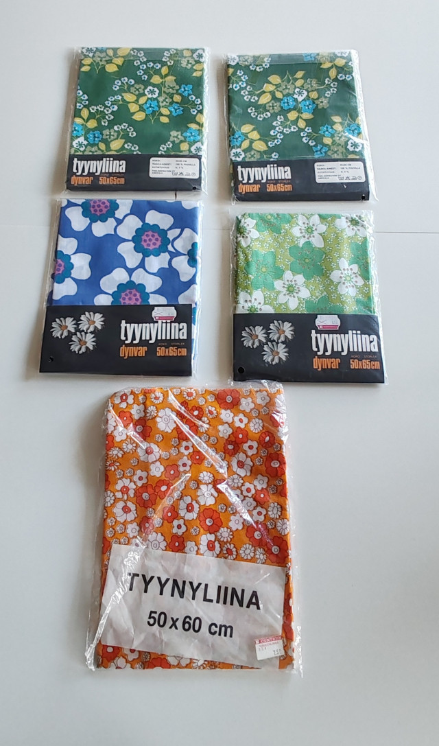 Retro tyynyliinat puuvillaa.