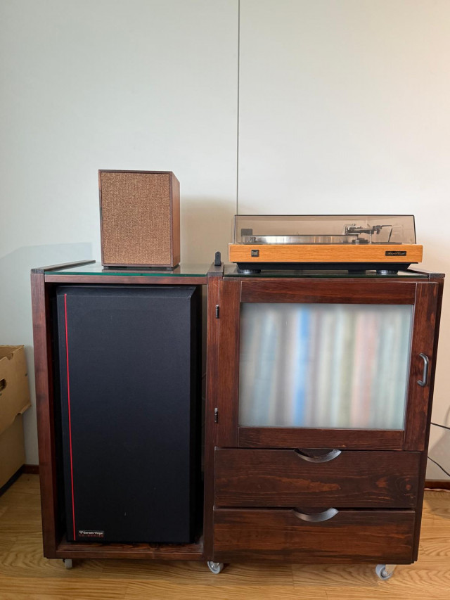 Lundian räkki ilman stereoita.