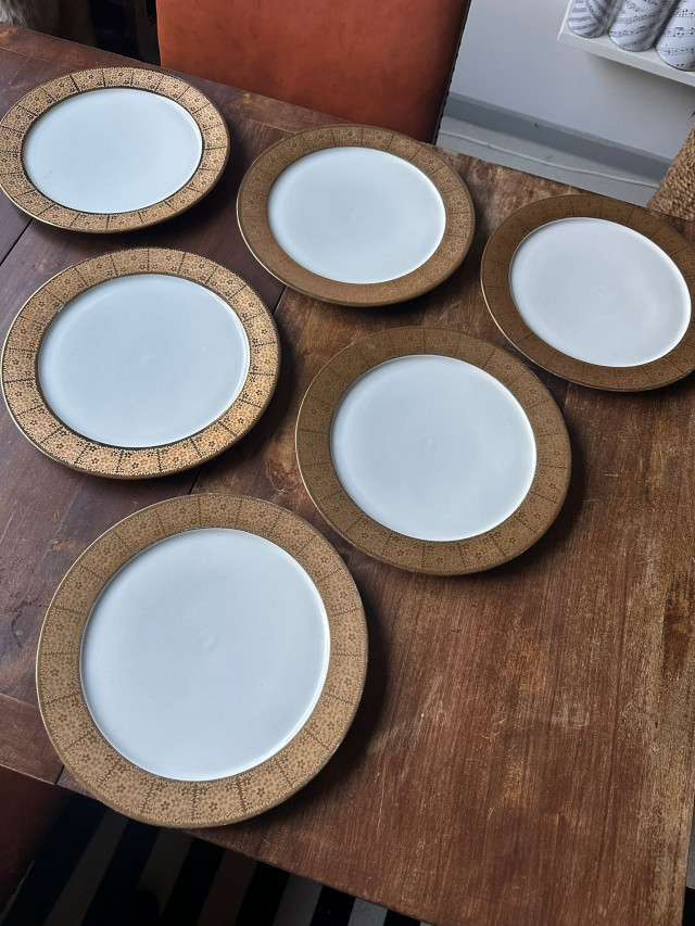 Arabian lautaset