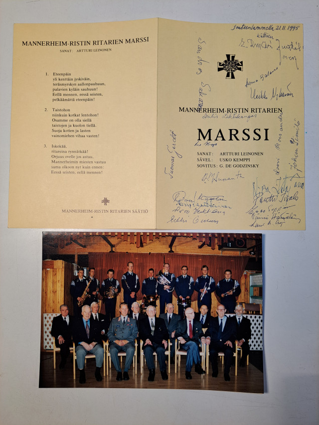Kuva MANNERHEIM-RISTIN RITAREISTA sekä nimikirjoitukset