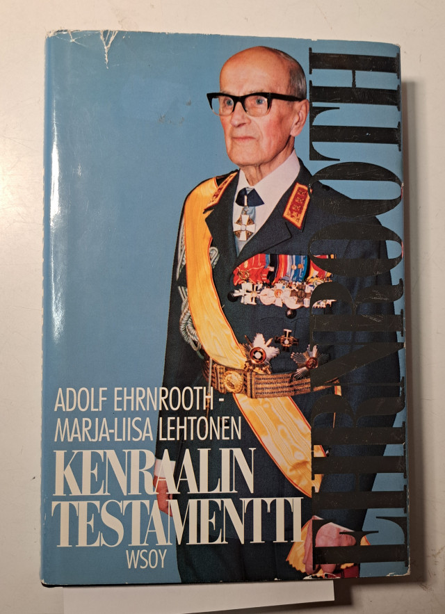 Kenraalin Testamentti Adolf Ehnrorooth-kirja signeerauksella