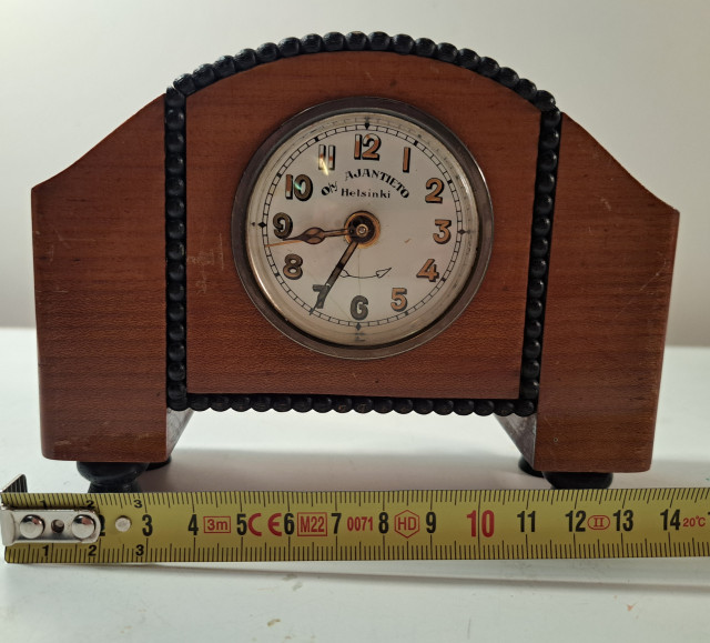 Vanha kello O/y Ajantieto Helsinki