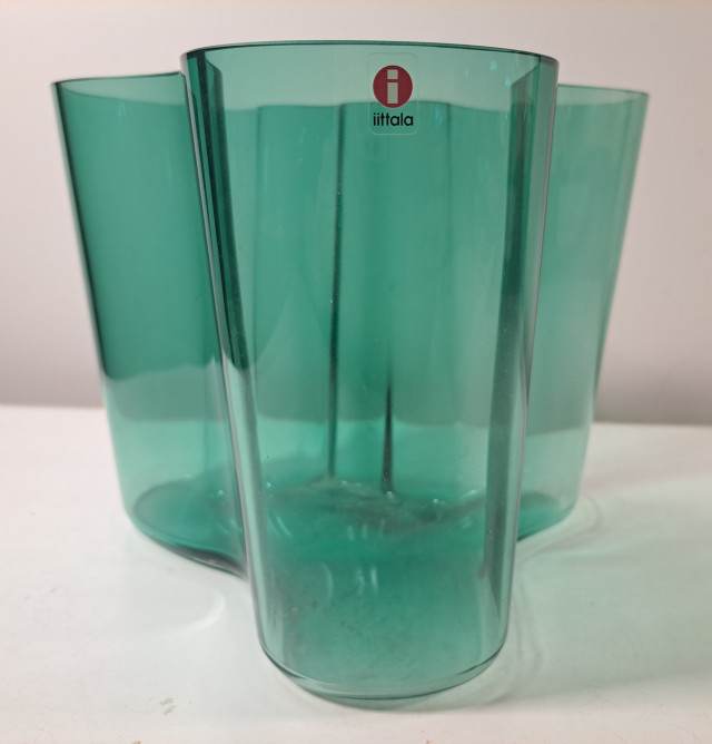 Iso Aalto-maljakko, happosigneerattu