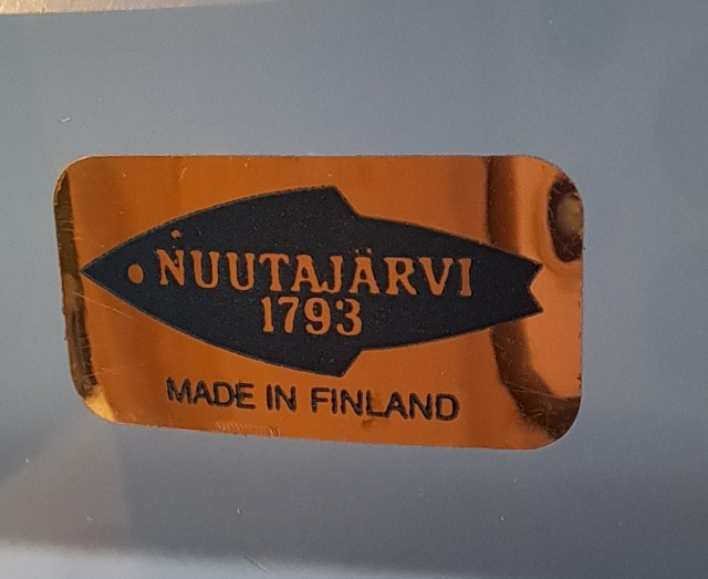 Nuutajärven lasimaljakko Korkeus 18cm