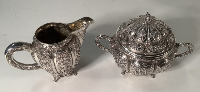 Kermakko ja sokerikko, hopeaa