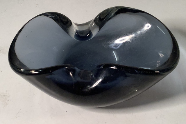 Kaj Frankin tuhkakuppi, leveys 12cm