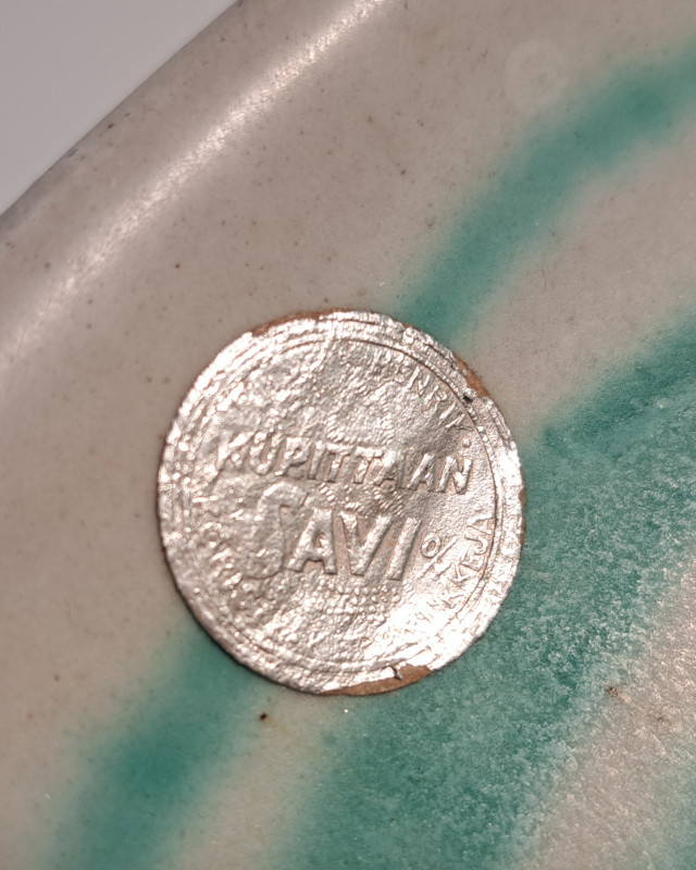 Kupittaan savi tarjoiluastia