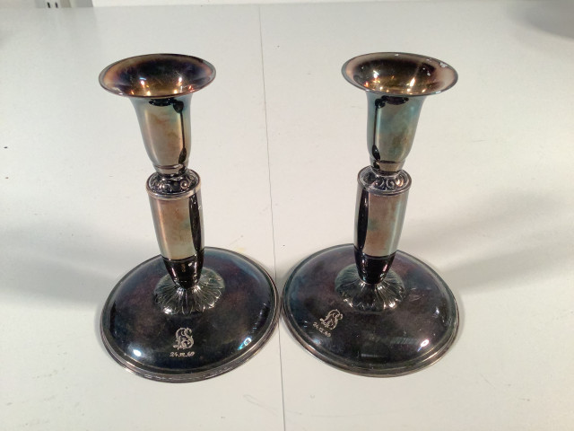 Hopeiset kynttilänjalat 2 kpl