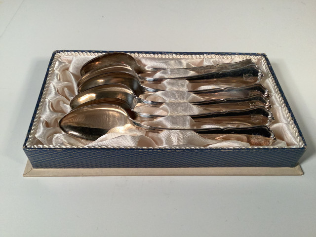 Hopeiset lusikat 6 kpl