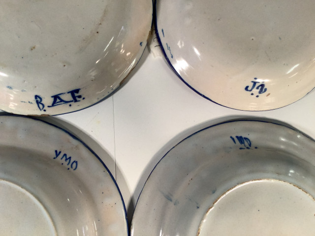 Lautaset 1800 luvulta 4 kpl