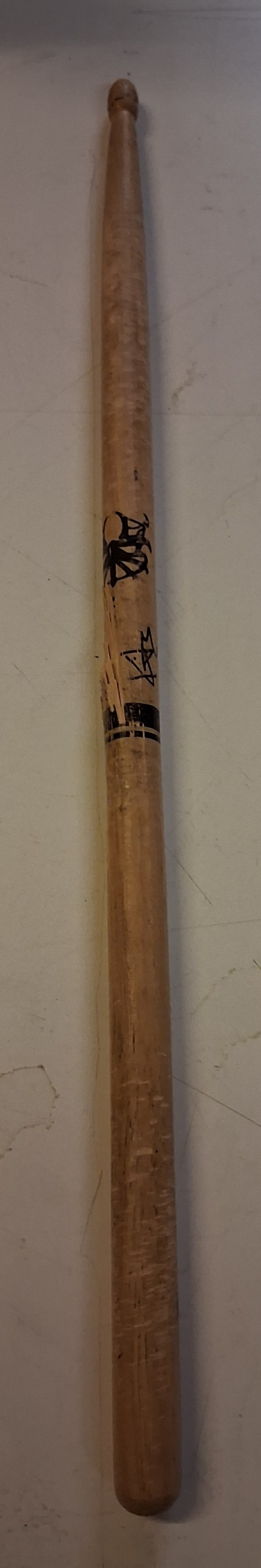 Rumpukapula Lordi, Euroviisuista,signeerattu