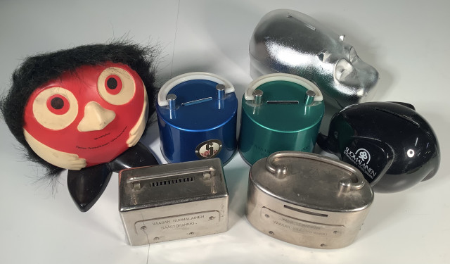 Säästölippaita 7 kpl