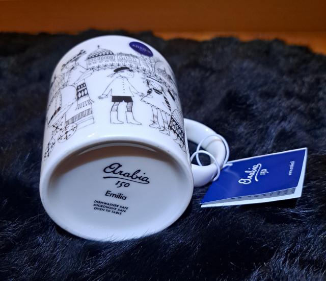 Uusi Arabian Emilia muki