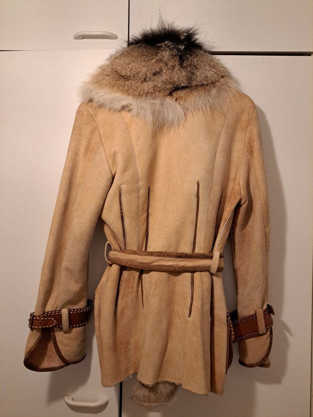 Mokkatakki aidolla turkiksella