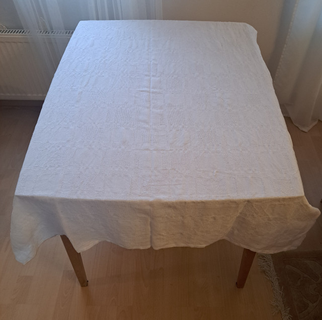 Pöytäliina Pellavaa