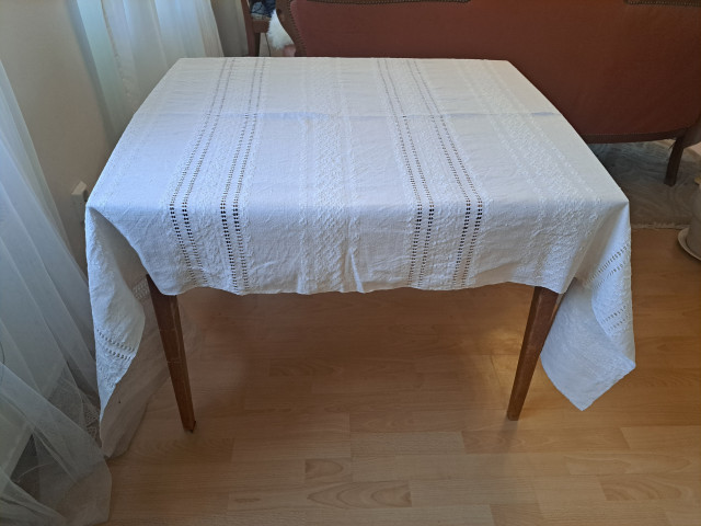 Pöytäliina Pellavaa