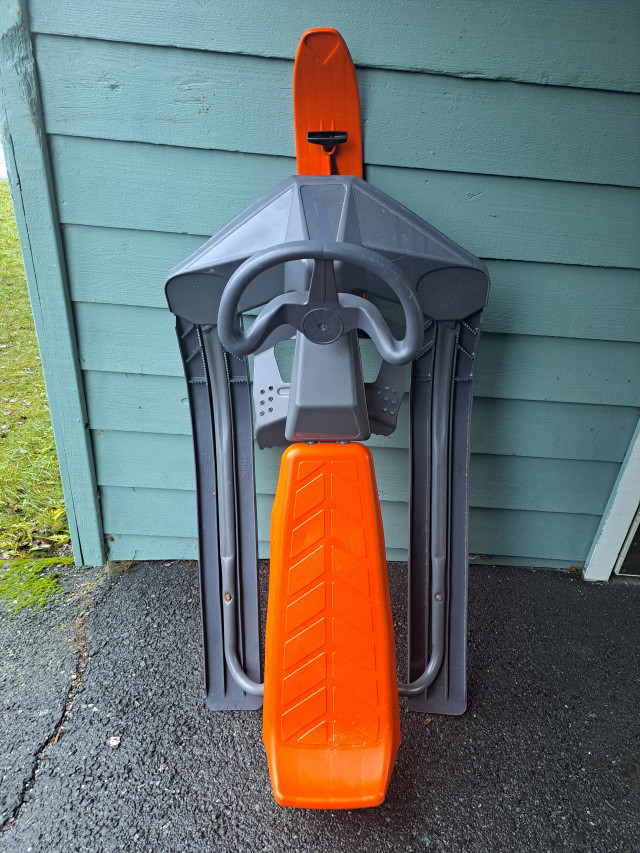 Stiga rattikelkka, kelautuva vetonaru