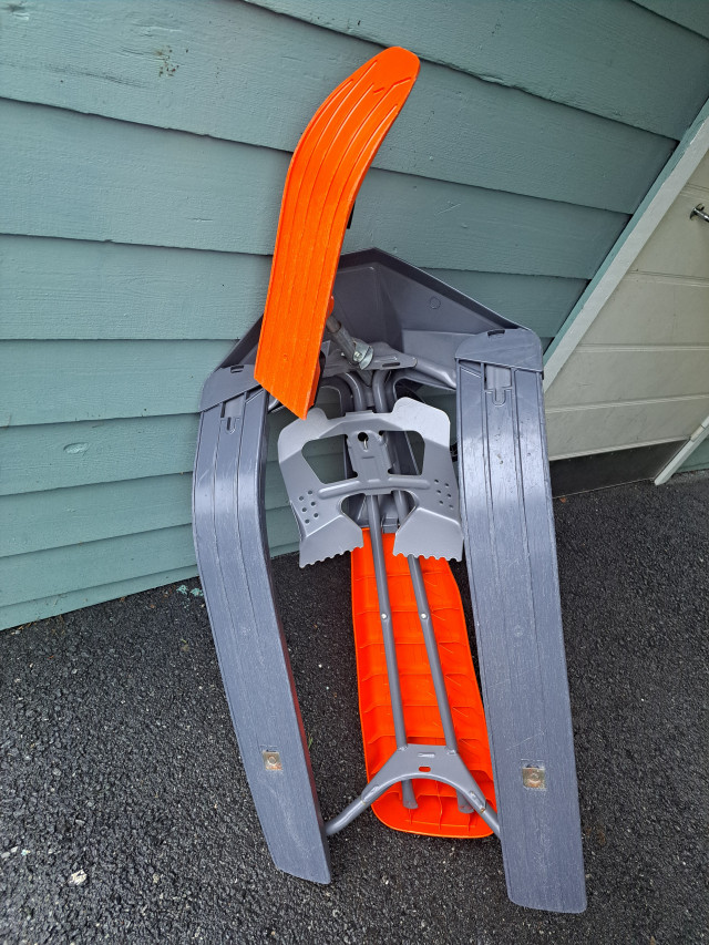 Stiga rattikelkka, kelautuva vetonaru