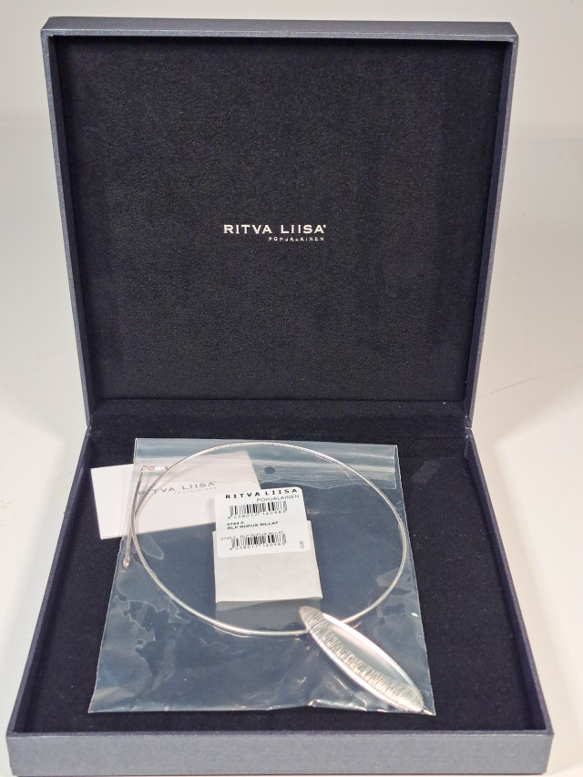 Ritva Liisa Pohjalainen kaulakoru hopeaa
