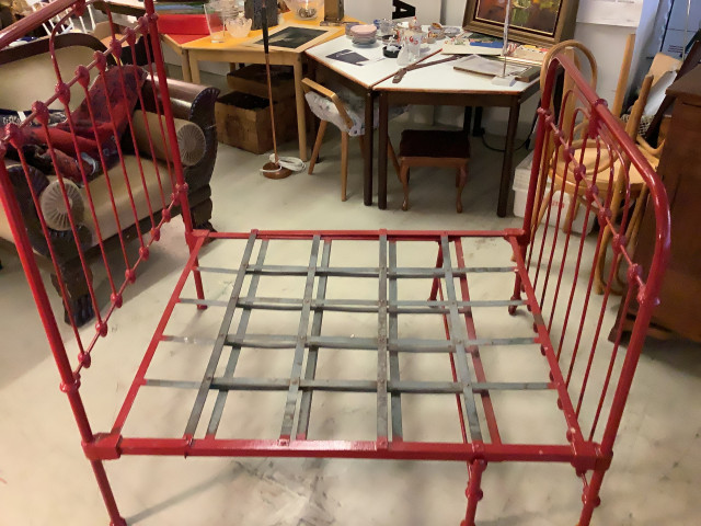 Rautasänky, jatkettava,leveys 99 cm