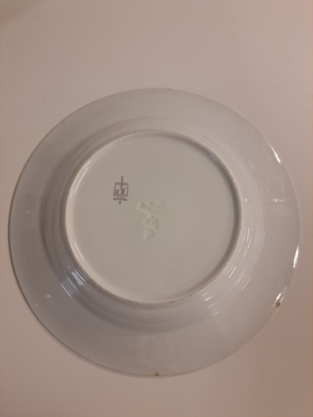 Arabian Lotta Svärd Lempäälä lautanen