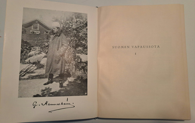 Suomen vapaussota kirjasarja