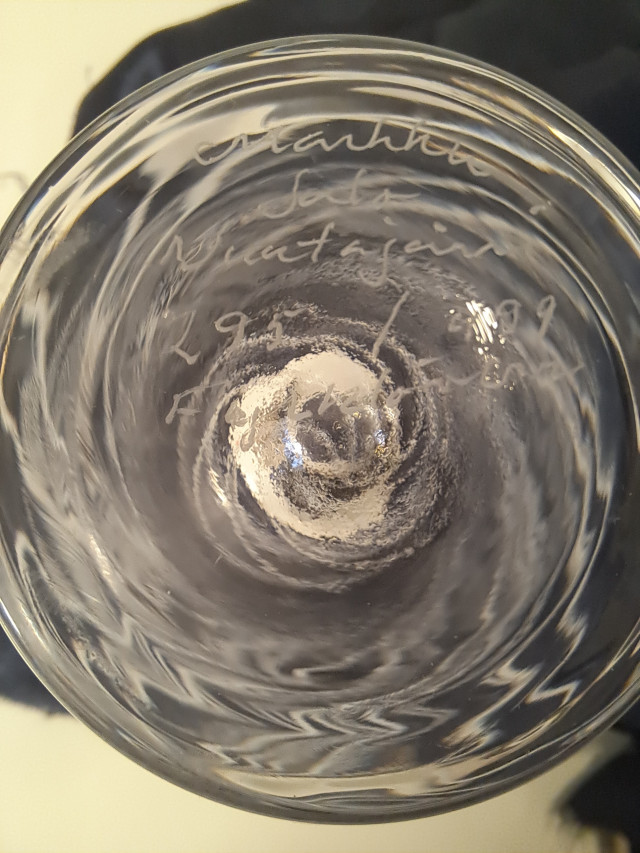 Nuutajärvi maljakko signeerauksella Markku Salo