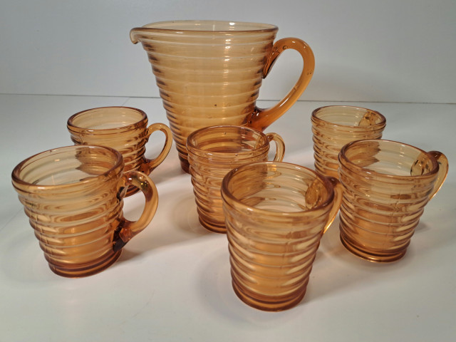 Aino Aalto Bölgeblick Kannu ja kuusi lasia