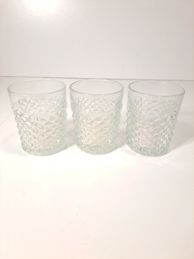 Lasit 3kpl Riihimäenlasia?