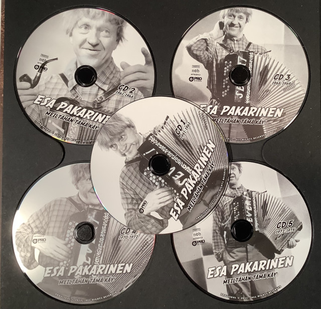 Esa Pakarinen. Kaikki levytykset. 1951-1988kirja ja 10 cd-levyä