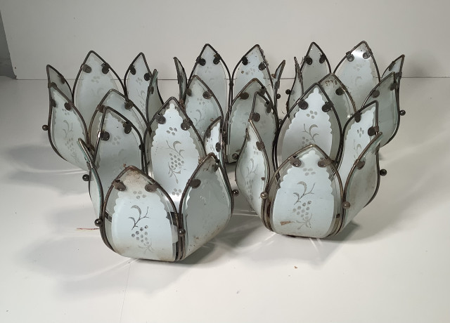 Kielo-Lattiavalaisin,marmorijalusta vaihtokuvuilla