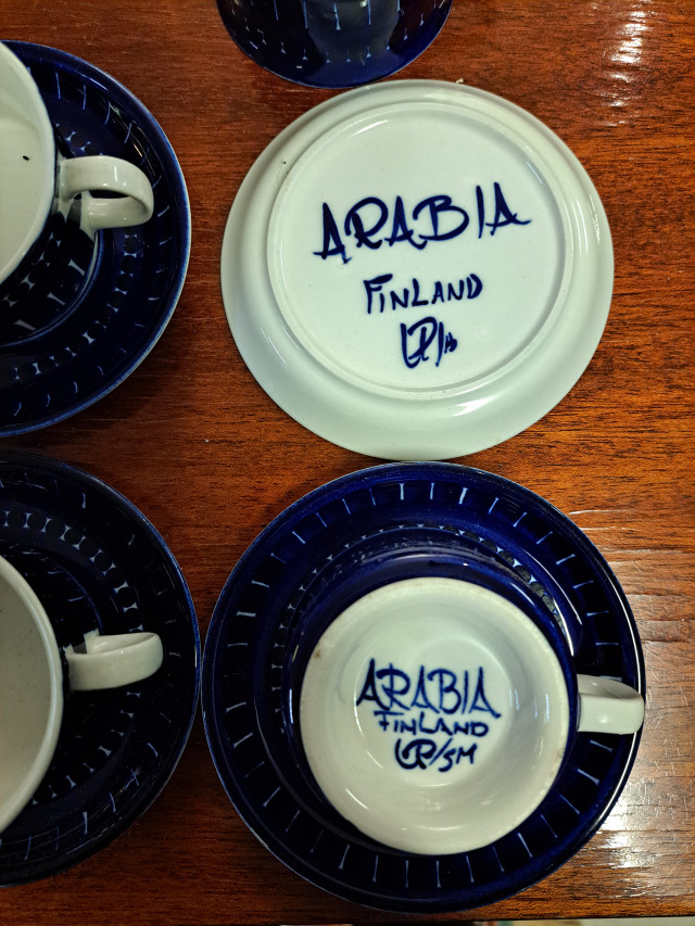 Arabian kahvikupit+tassit 4kpl