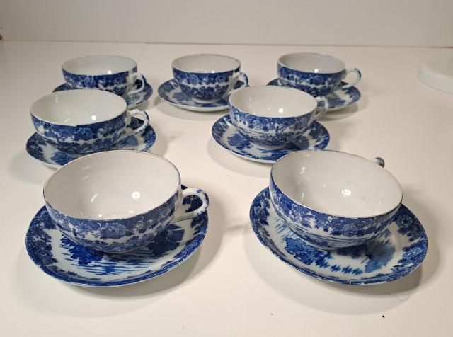 Teekupit posliini 7 kpl