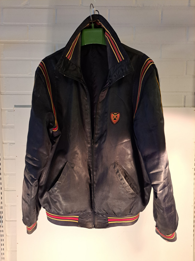 KV takki, Tampereen Kilpaveljet