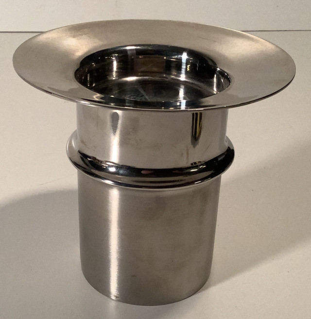 Jaloteräs kynttilänjalka (Tapio Wirkkala)