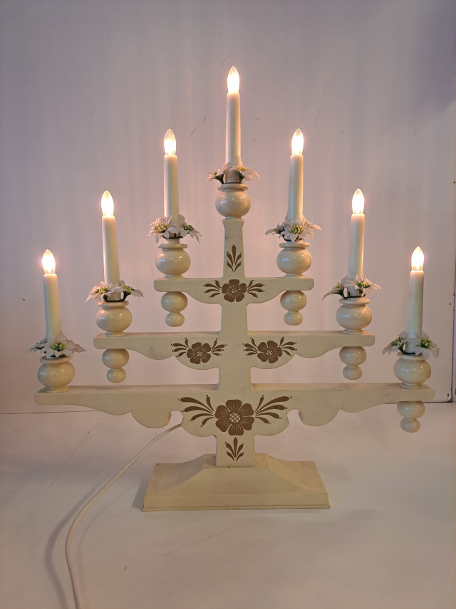 Iso kynttelikkö korkeus 50,5cm