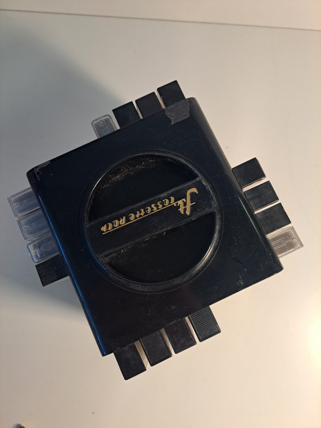 Retro pyörivä C-kasetti teline + kasetit