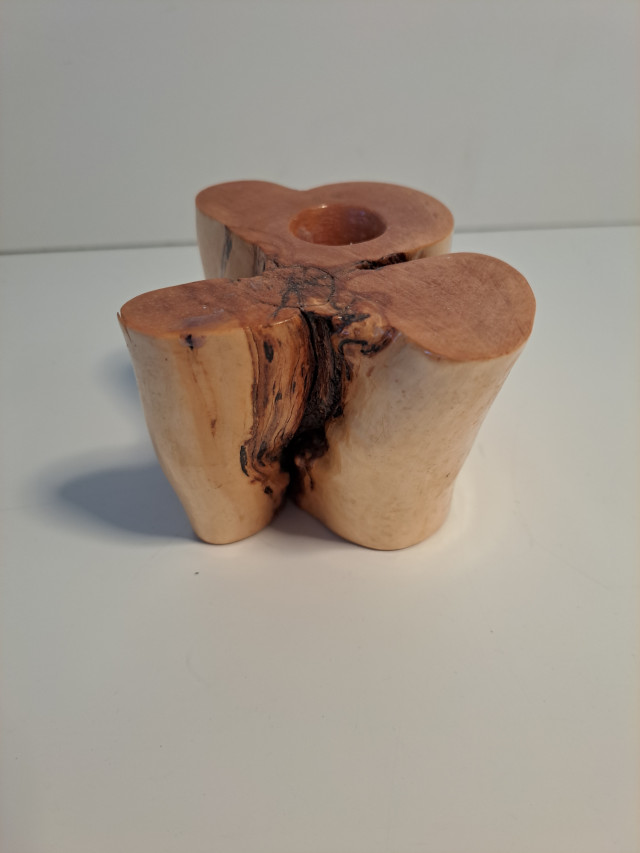 Kynttilänjalka puuta