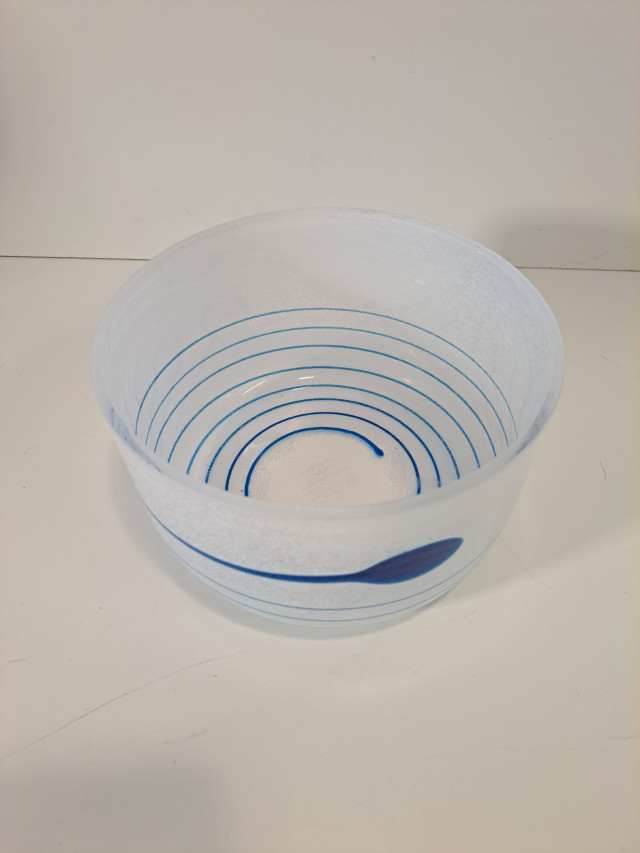 Nuutajärvi Sini malja, Markku Salo signeerauksella