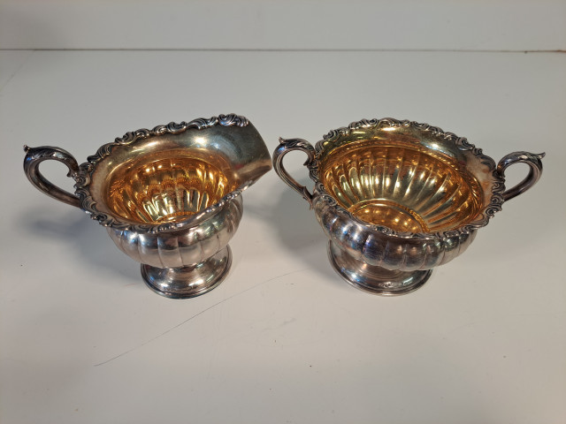 Hopeiset sokerikko & kermakko