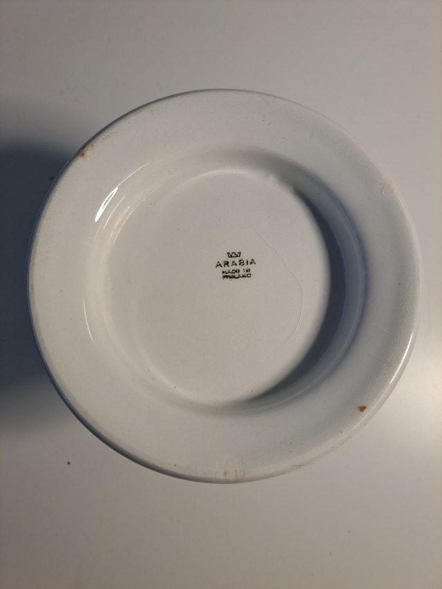 Arabian Moreeni maljakko, Esteri Tomula