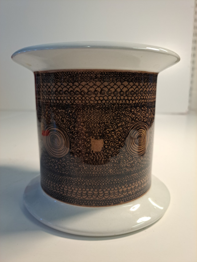 Arabian Moreeni maljakko, Esteri Tomula