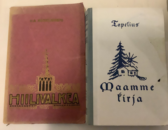 V A Koskenniemi:Hiilivalkea ja Topelius: Maammekirja