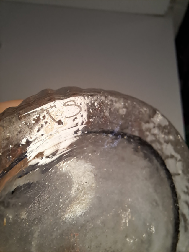 Iittala Rubus maljakko, Sarpaneva signeerauksella