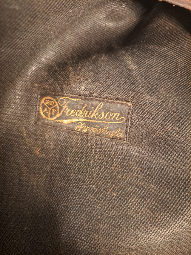 Automiehen ajopäähine