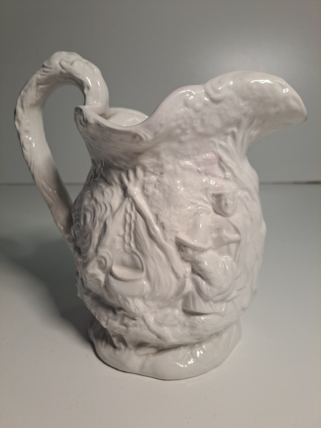 Koristeellinen kannu